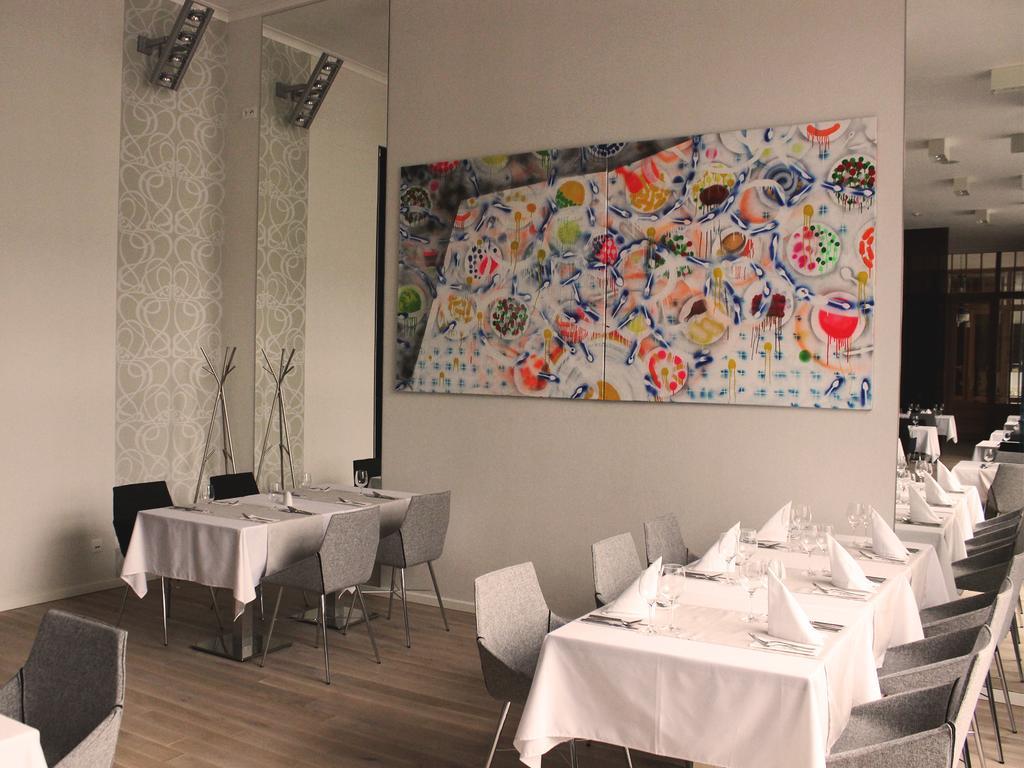 Hotel Lev Левице Экстерьер фото